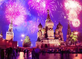 Hành trình du lịch Nga tham gia lễ hội: Cánh buồm đỏ thắm nước Nga