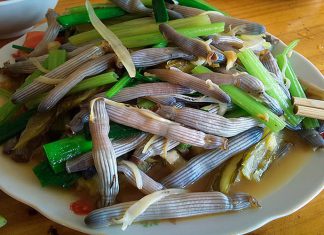 Mách bạn những địa điểm ăn uống thơm ngon bổ rẻ ở Vịnh Hạ Long